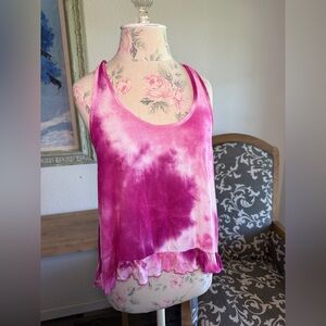 Betsey Johnson magenta tie-dye tank,  ruffle hem